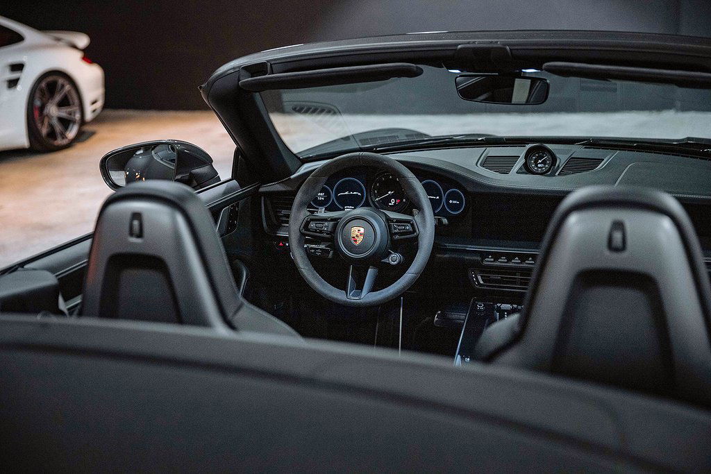 Porsche 992 Carrera S