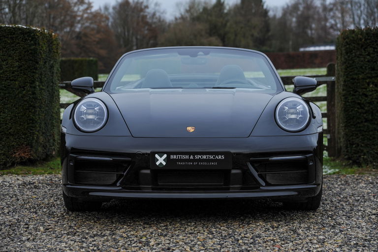 Porsche 992 Carrera 4S