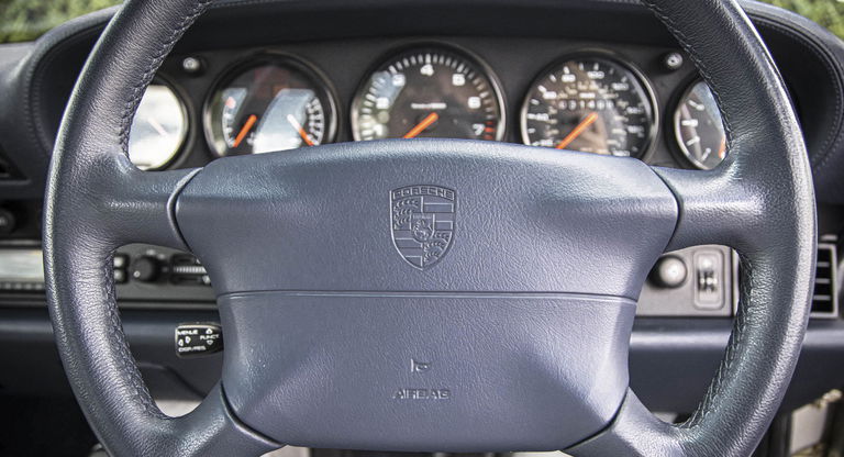 Porsche 993 Carrera 4S