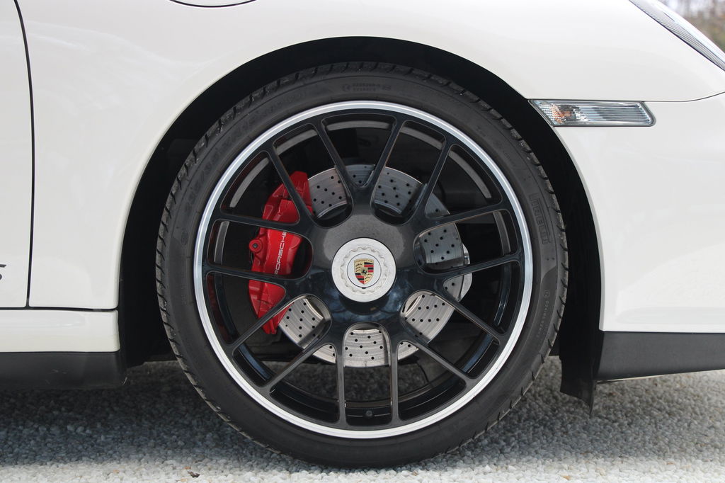 Porsche 997.2 Carrera GTS