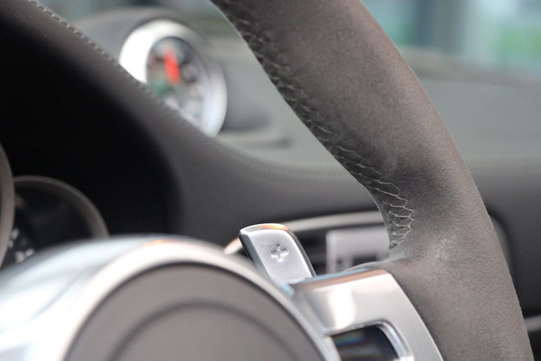 Porsche 997.2 Carrera GTS