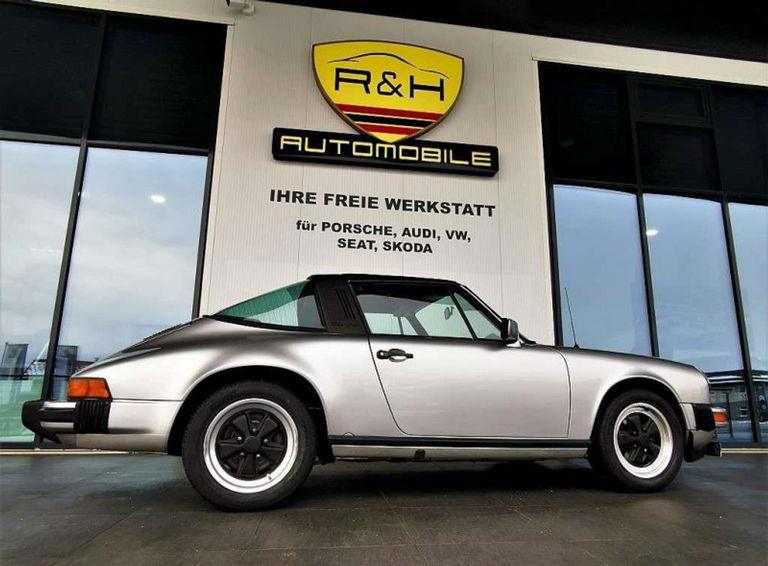 Porsche 911 SC