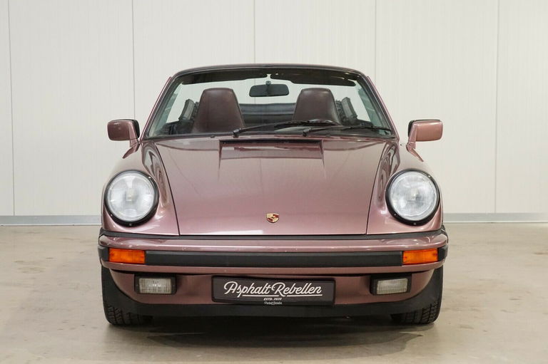 Porsche 911 Carrera 3.2 (US)