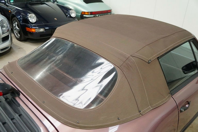 Porsche 911 Carrera 3.2 (US)