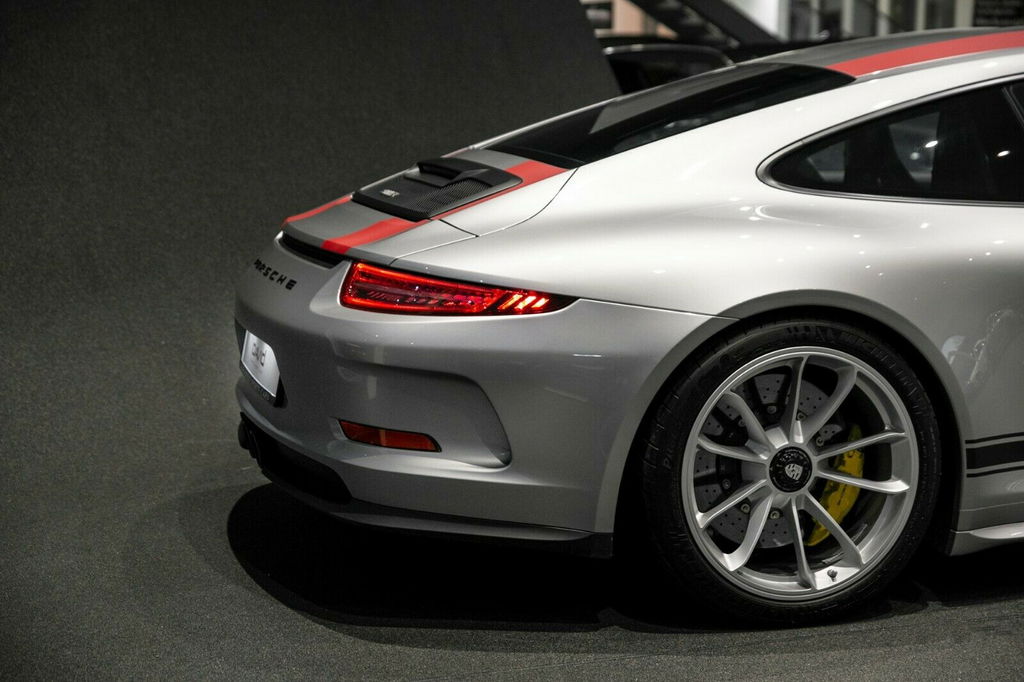 Porsche 911 R