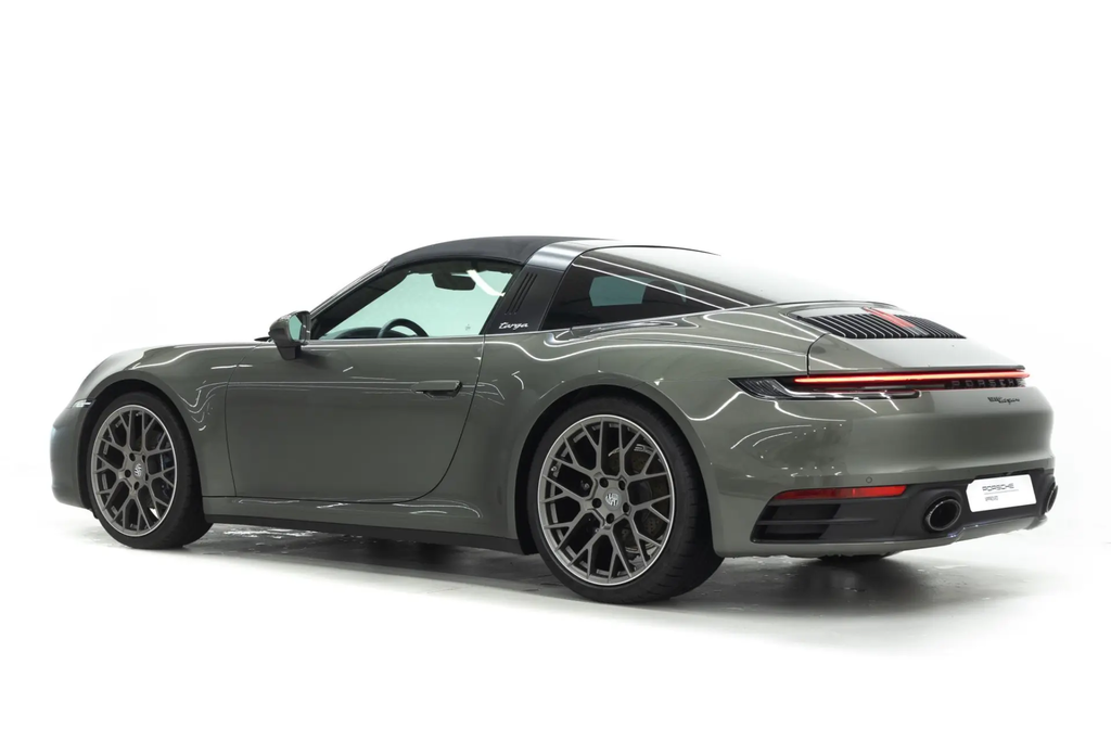 Porsche 992 Targa 4