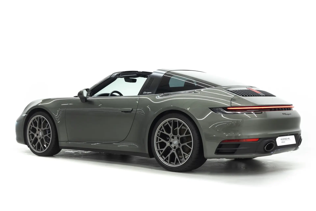 Porsche 992 Targa 4