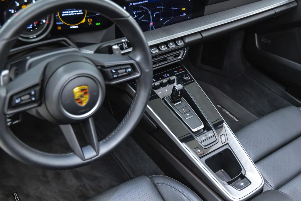 Porsche 992 Targa 4