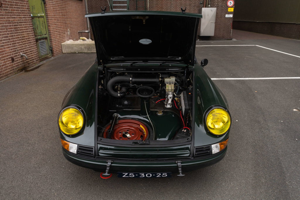 Porsche 911 Backdate