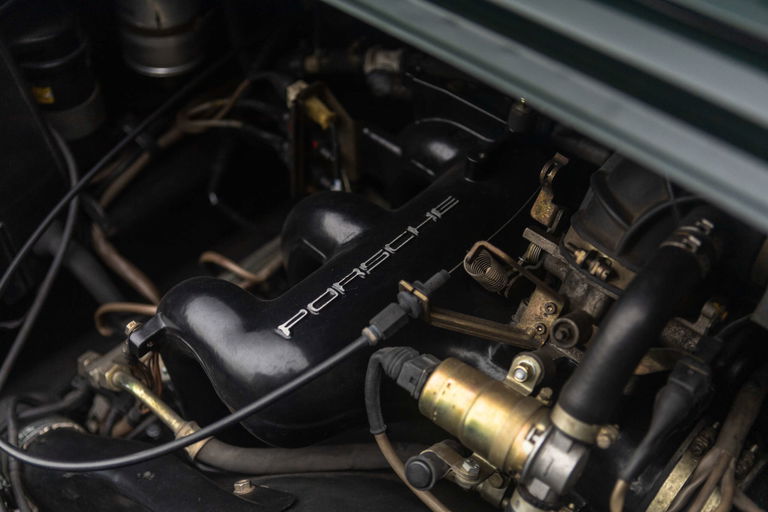 Porsche 911 Backdate