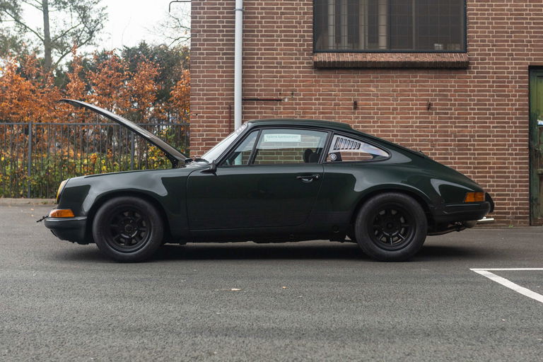 Porsche 911 Backdate