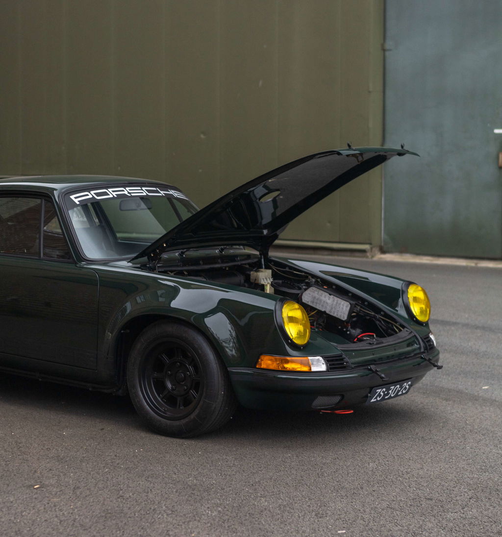 Porsche 911 Backdate