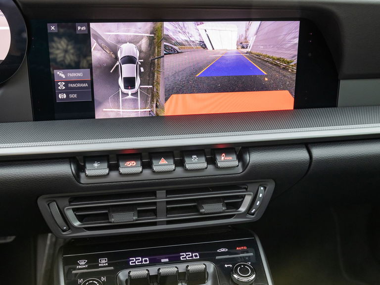 Porsche 992 Carrera 4S