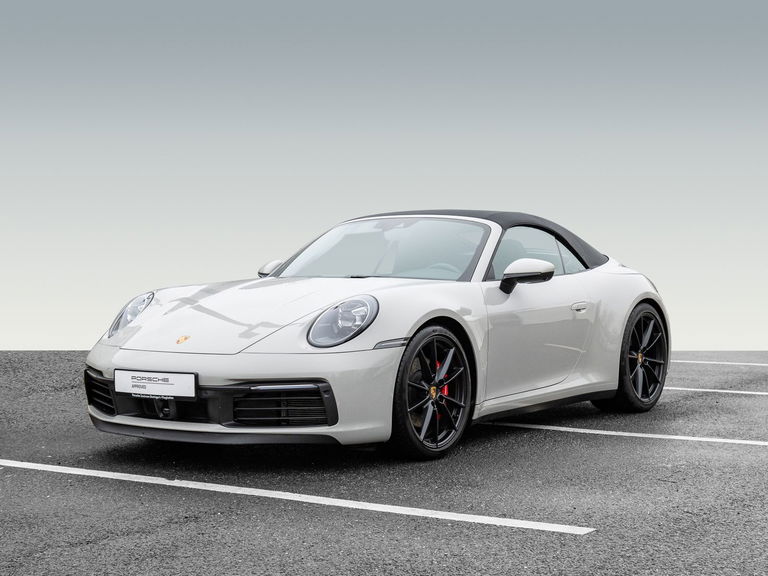 Porsche 992 Carrera 4S