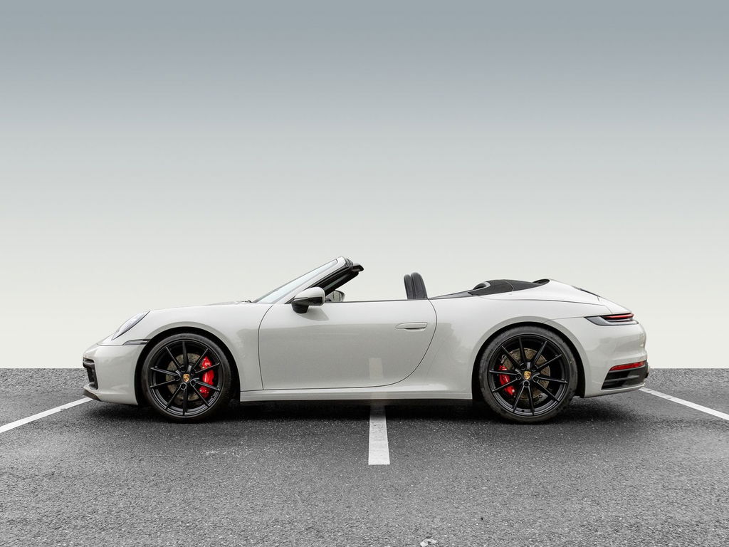 Porsche 992 Carrera 4S