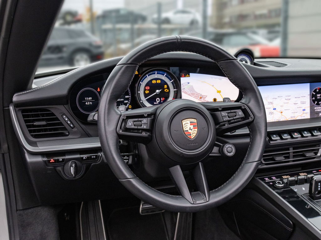 Porsche 992 Carrera 4S