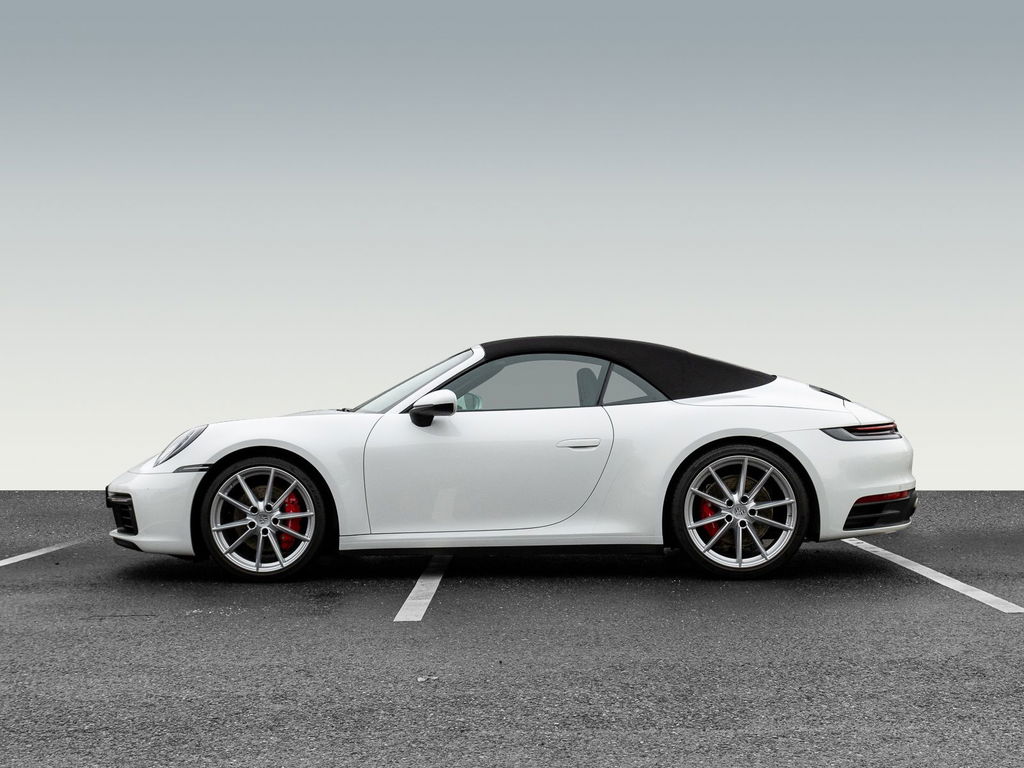 Porsche 992 Carrera 4S