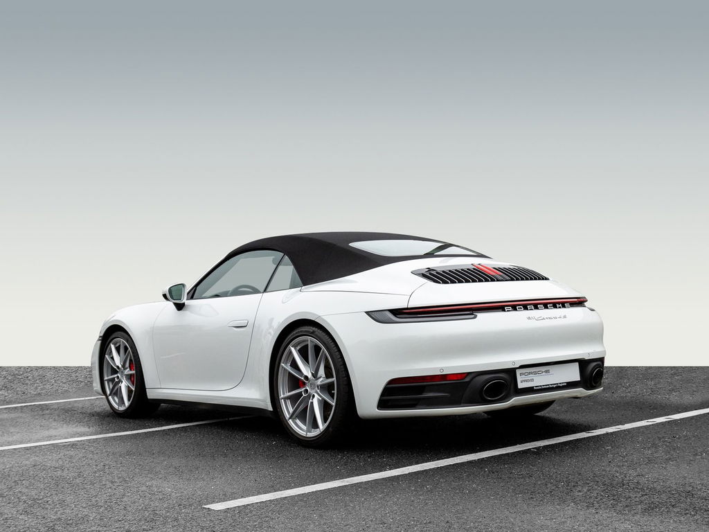 Porsche 992 Carrera 4S