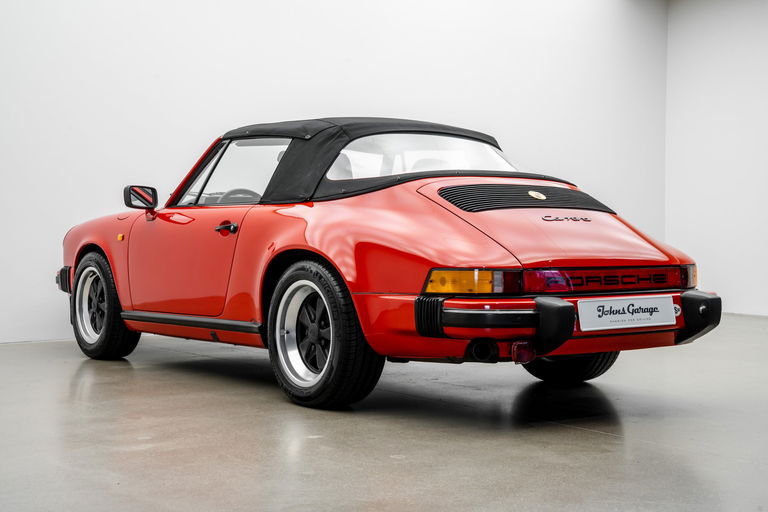 Porsche 911 Carrera 3.2
