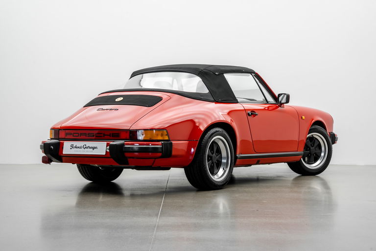 Porsche 911 Carrera 3.2