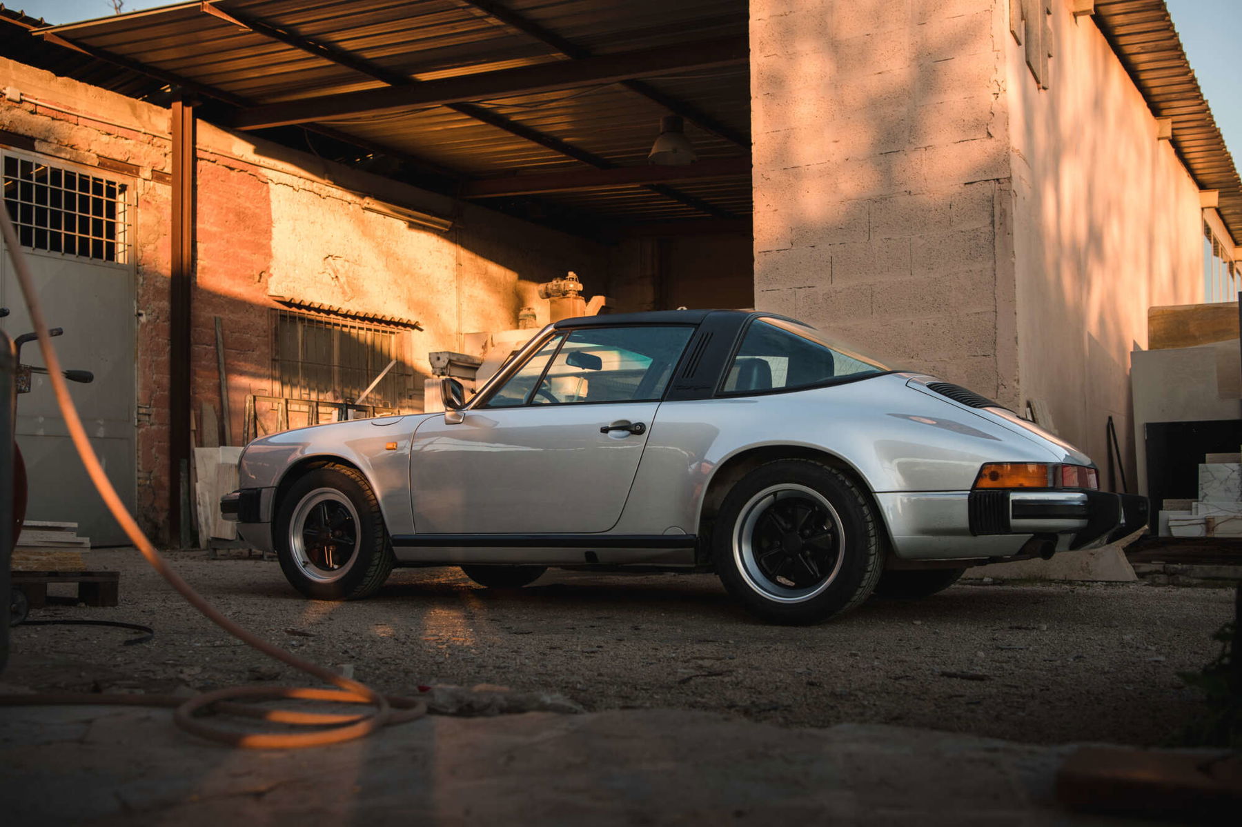 Porsche 911 Carrera 3.2