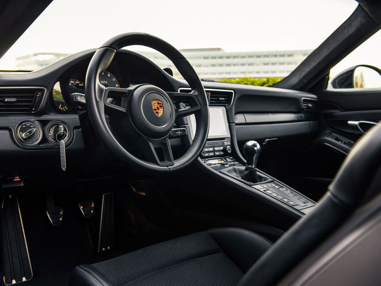 Porsche 991 GT3 Touring