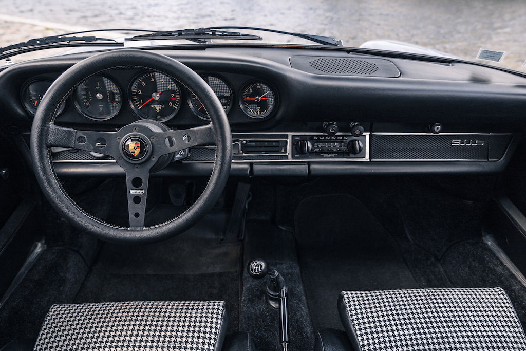 Porsche 911 S (F-Modell)