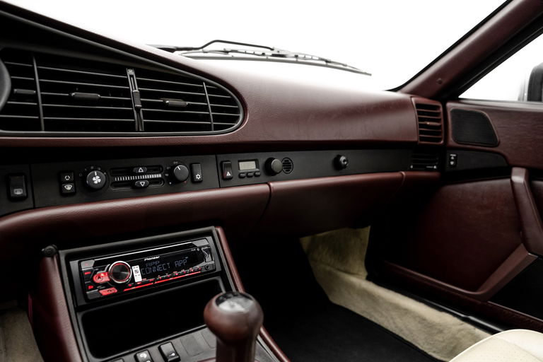 Porsche 944 Turbo S Coupé