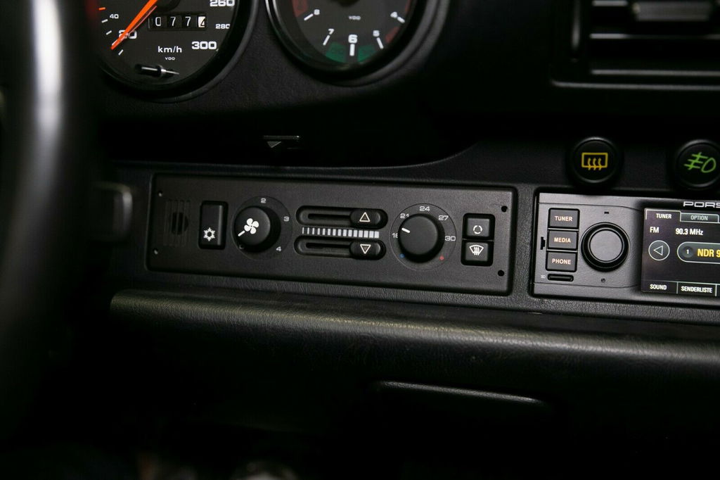 Porsche 964 Carrera 2