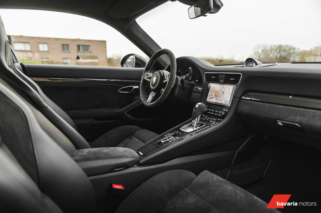 Porsche 991.2 Carrera 4 GTS
