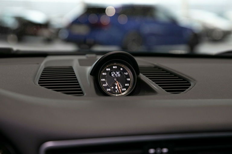 Porsche 991 GT3 Touring