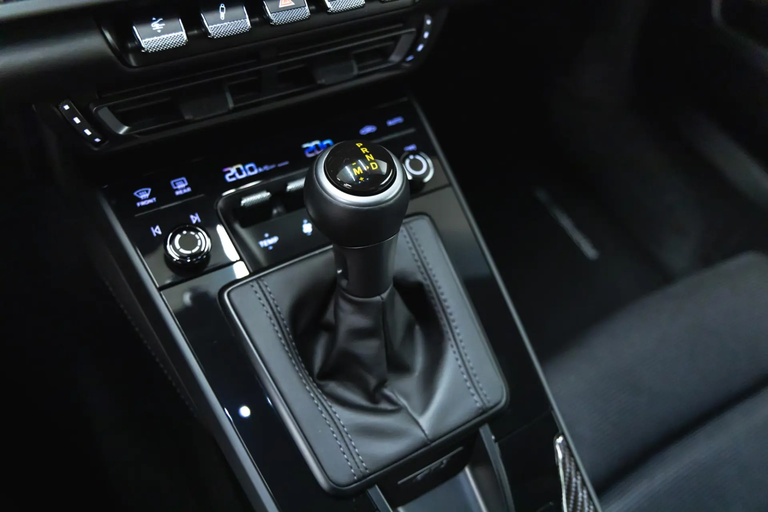 Porsche 992 GT3 Touring