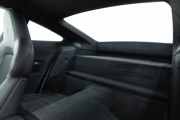 Porsche 992 GT3 Touring