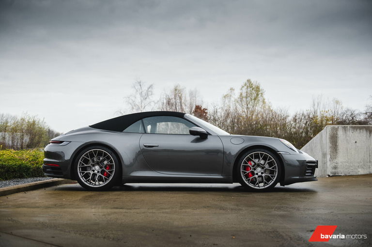 Porsche 992 Carrera 4S