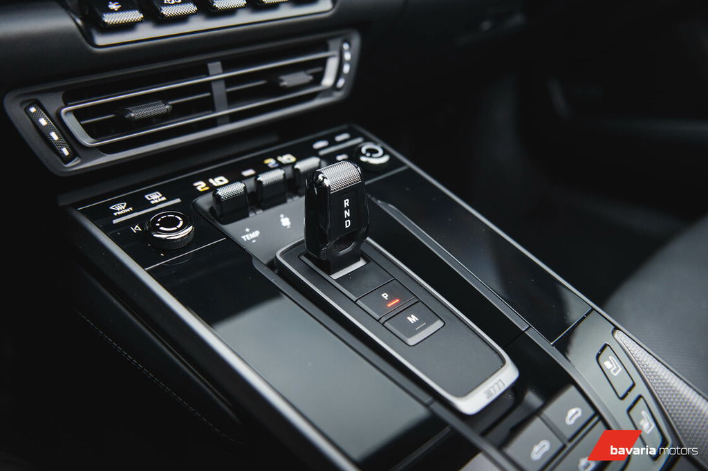 Porsche 992 Carrera 4S