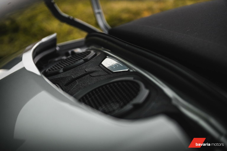 Porsche 992 Targa 4S