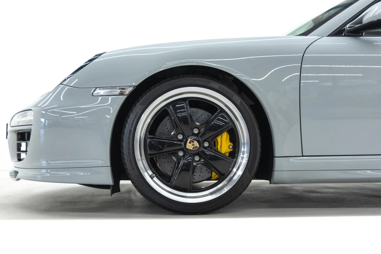 Porsche 997.2 Sport Classic