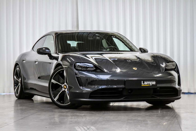 Porsche Taycan 4S