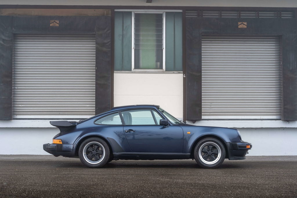 Porsche 911 Turbo 3.3