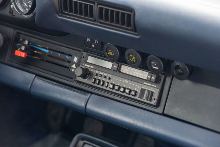 Porsche 911 Turbo 3.3