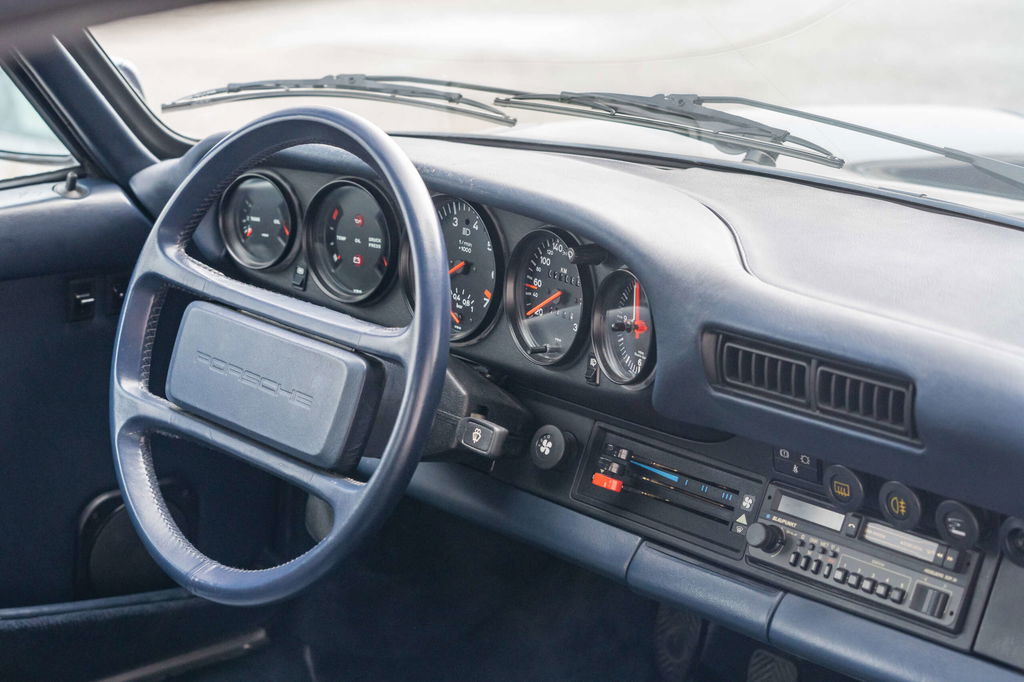 Porsche 911 Turbo 3.3