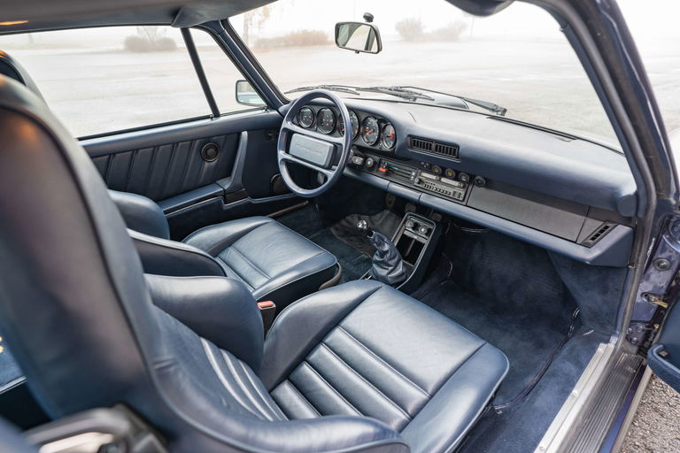 Porsche 911 Turbo 3.3