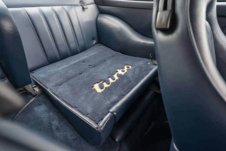 Porsche 911 Turbo 3.3