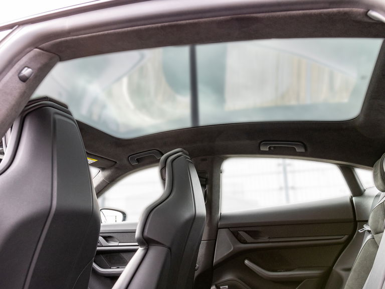 Porsche Taycan Turbo