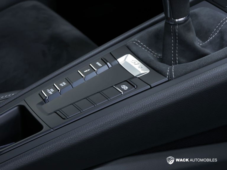 Porsche 981 Cayman GT4