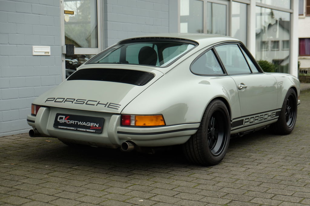 Porsche 911 Backdate