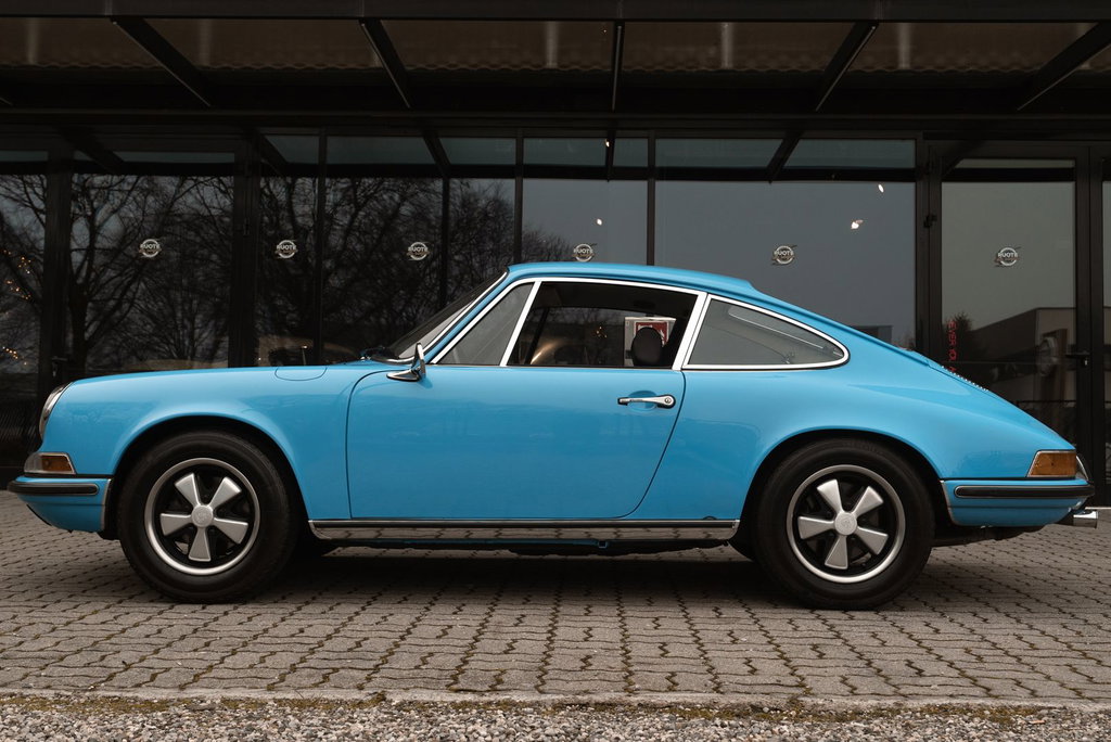 Porsche 911 T