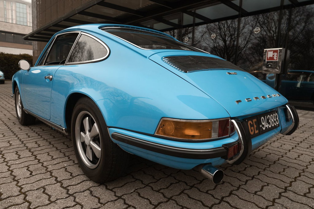 Porsche 911 T