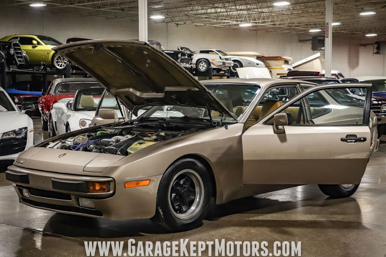 Porsche 944 Coupé