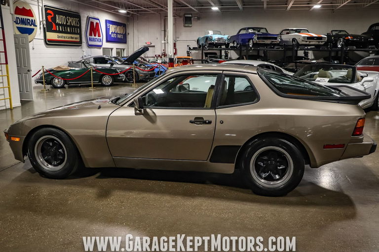 Porsche 944 Coupé